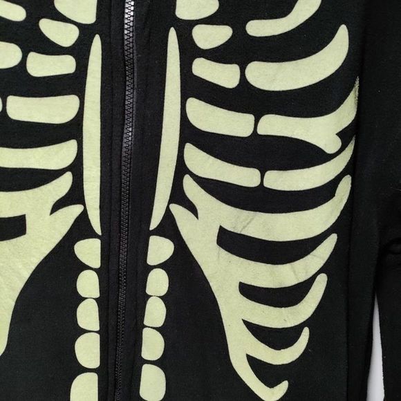 NWT #FOLLOWME Glow In The Dark Skelton KIDS Onesie S, M - Picture 6 of 11